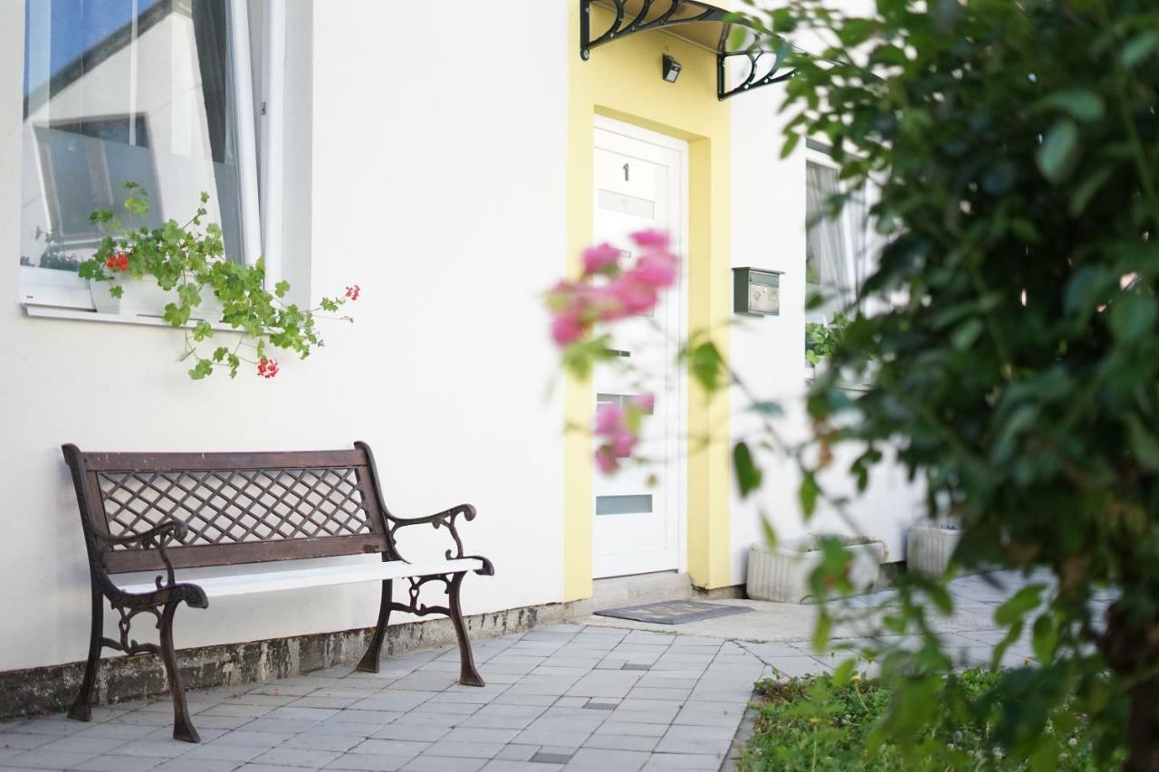 Apartmani Kod Marka ポゼガ エクステリア 写真